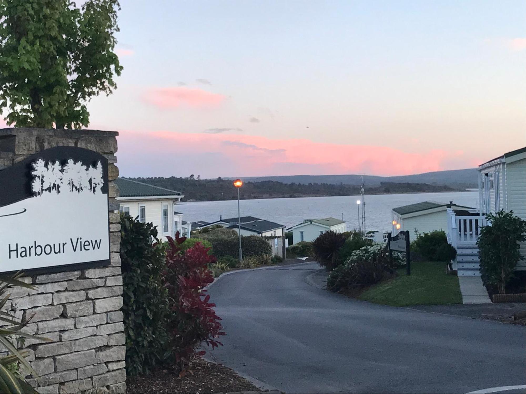 Rockley Park - Coral Otel Poole Dış mekan fotoğraf