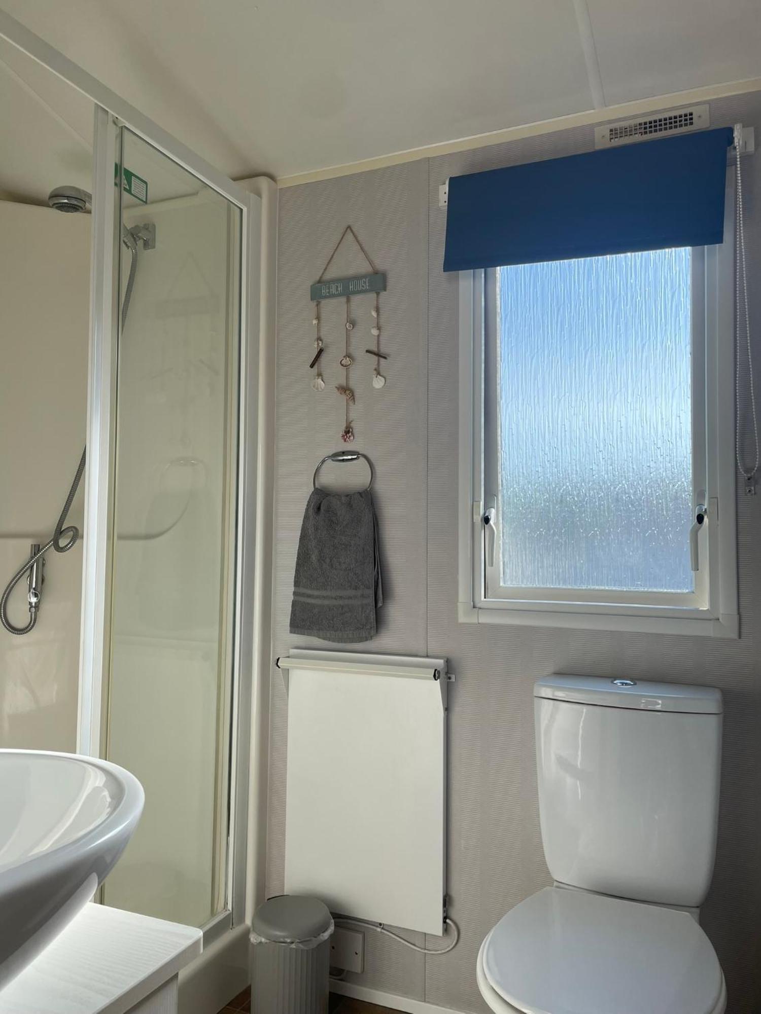 Rockley Park - Coral Otel Poole Dış mekan fotoğraf