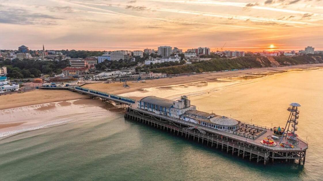 Rockley Park - Coral Otel Poole Dış mekan fotoğraf
