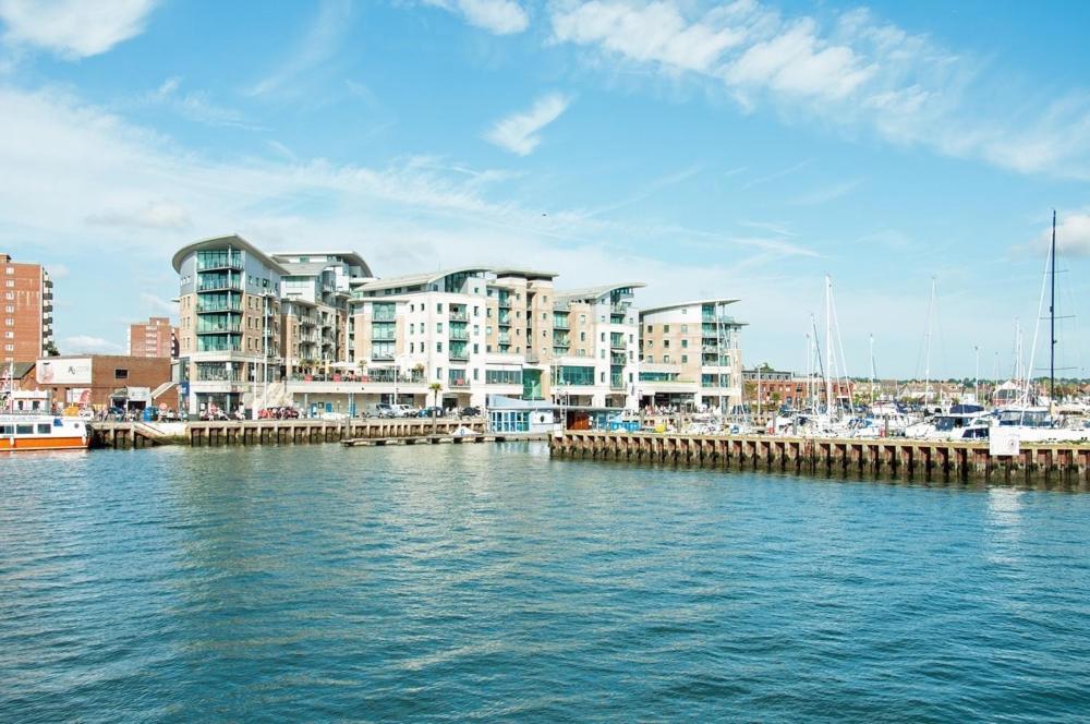 Rockley Park - Coral Otel Poole Dış mekan fotoğraf